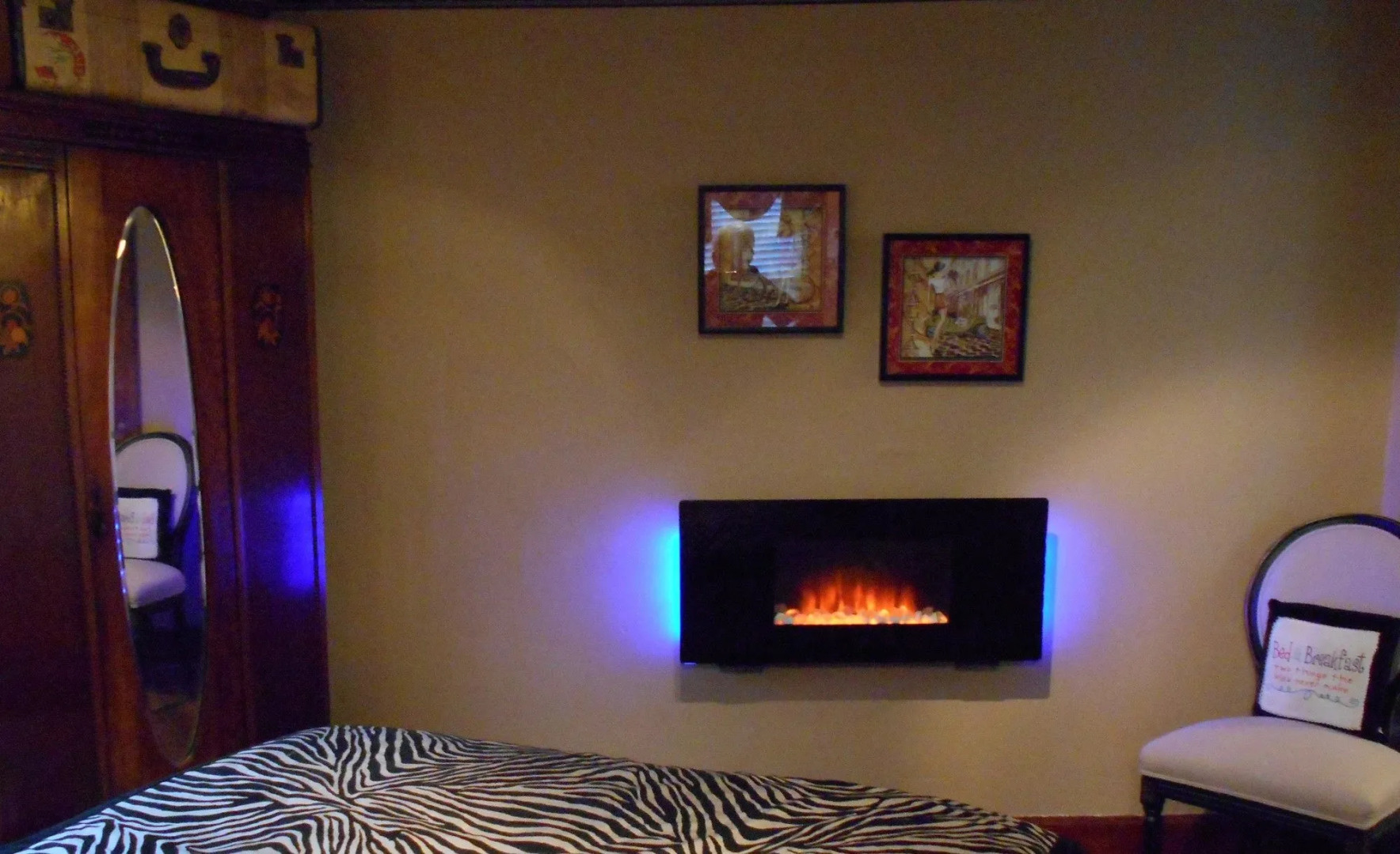 Heart of the HIlls Inn