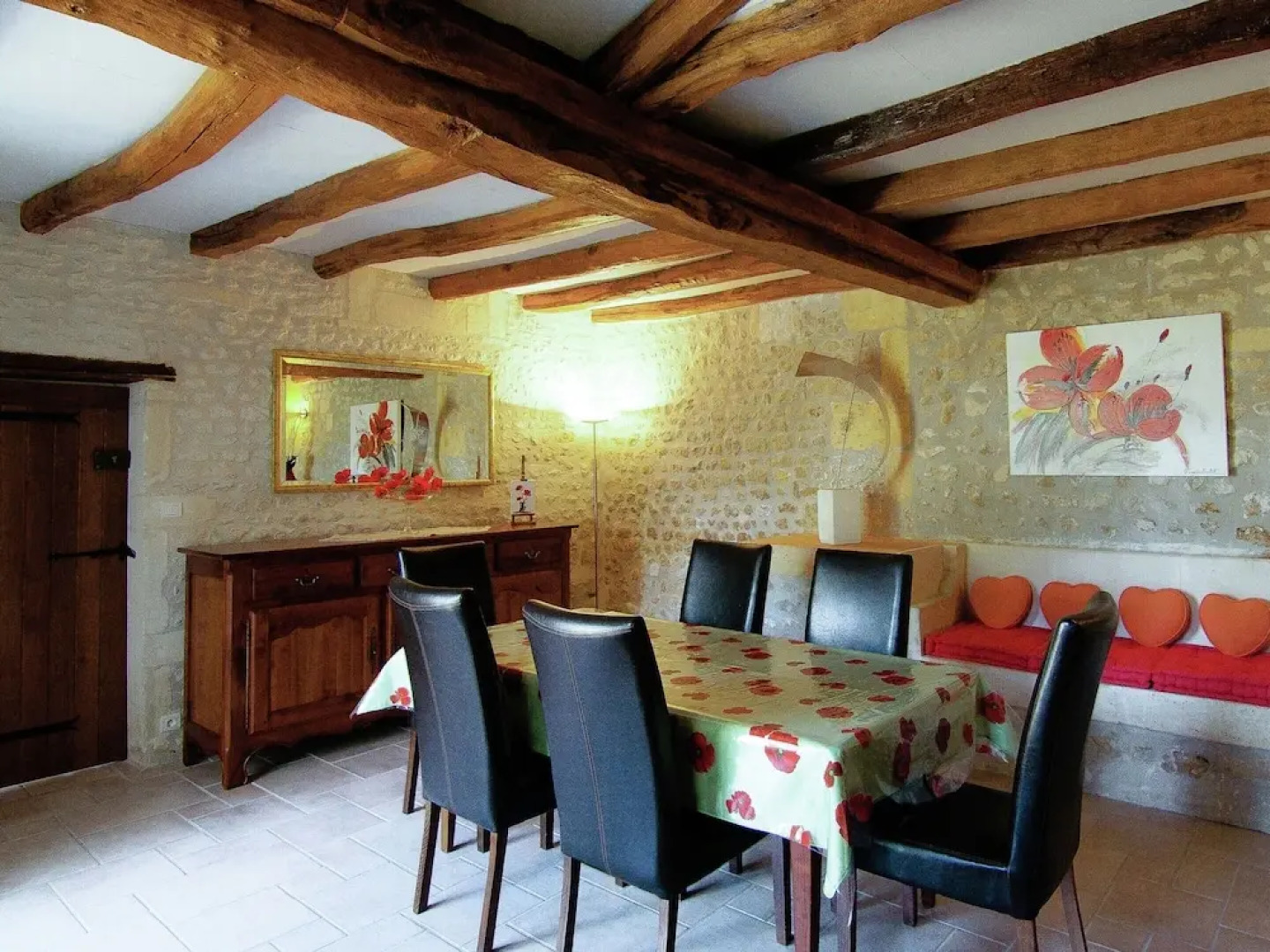 Luxury Apartment With Terrace, Sauna, Tennis, Pool