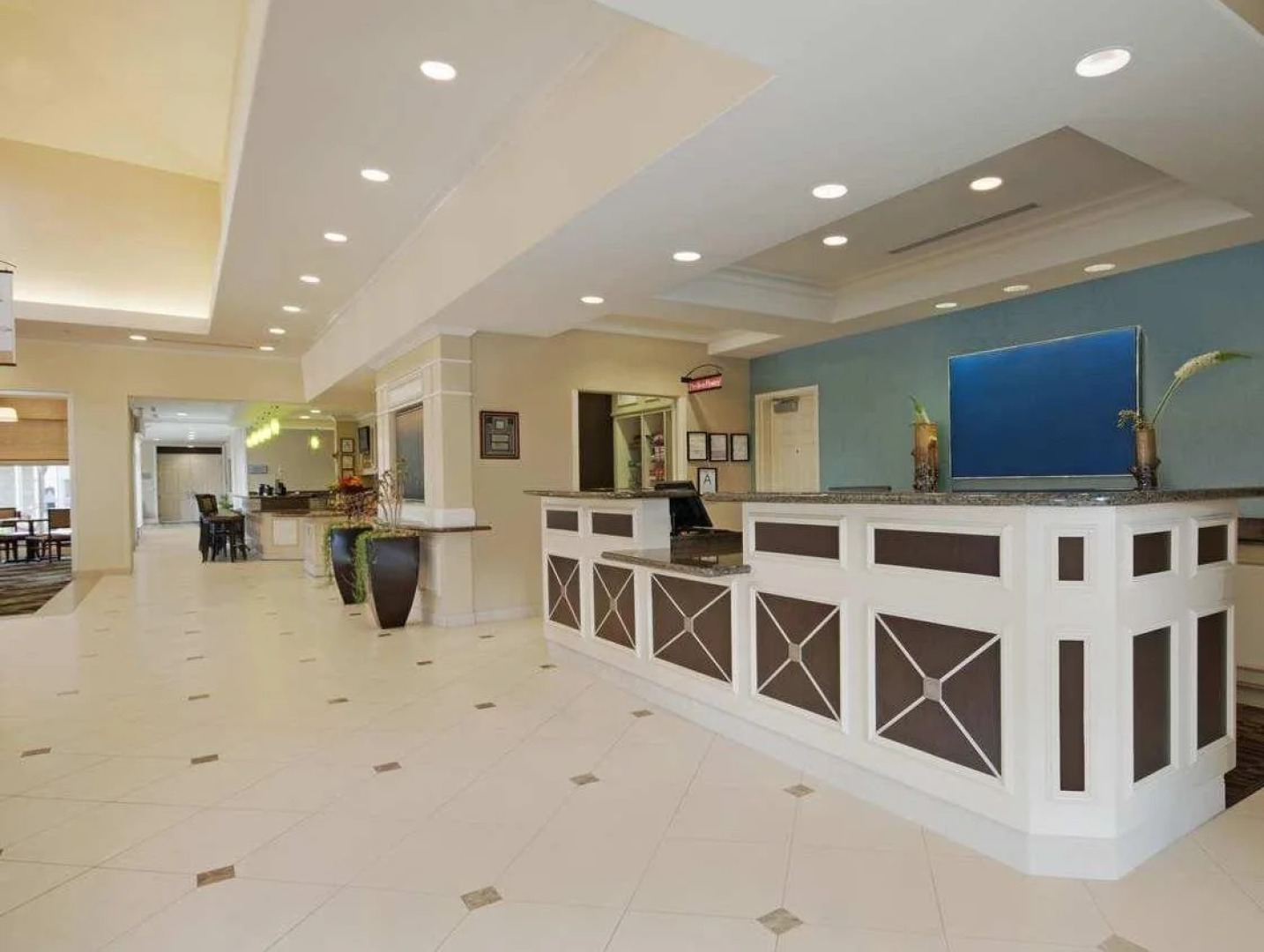 Hilton Garden Inn  San Bernardino