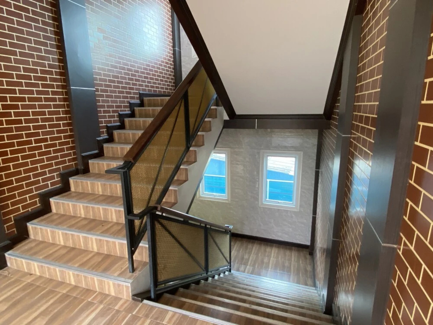 RoomQuest Chonburi Laem Chabang