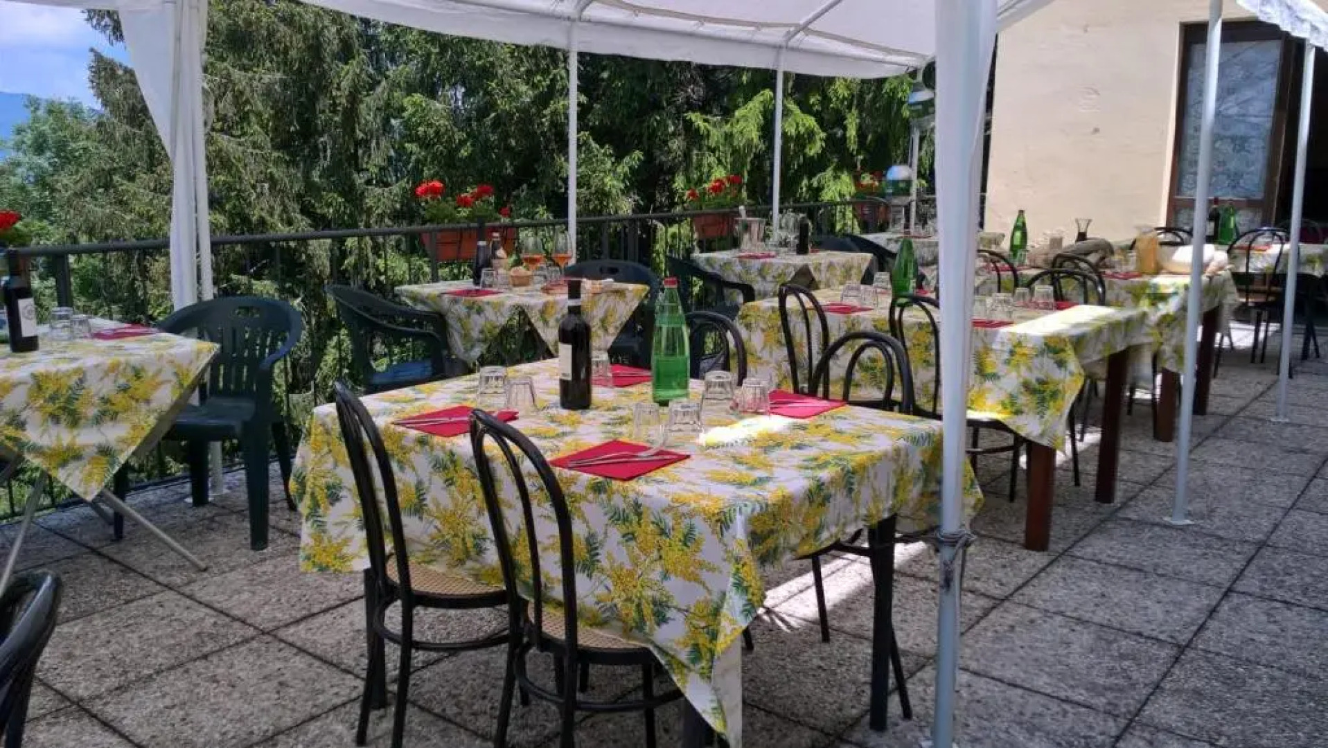 Capanna Cao Como Lake