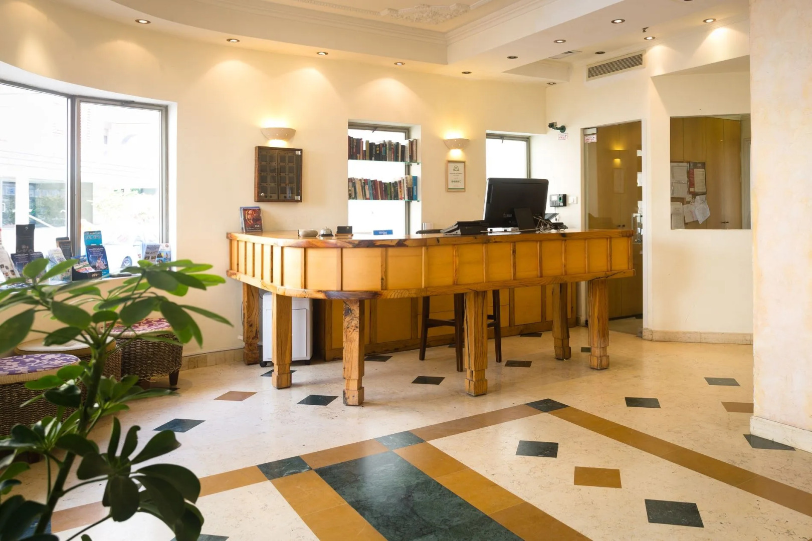 De La Mer Hotel - by Zvieli Hotels