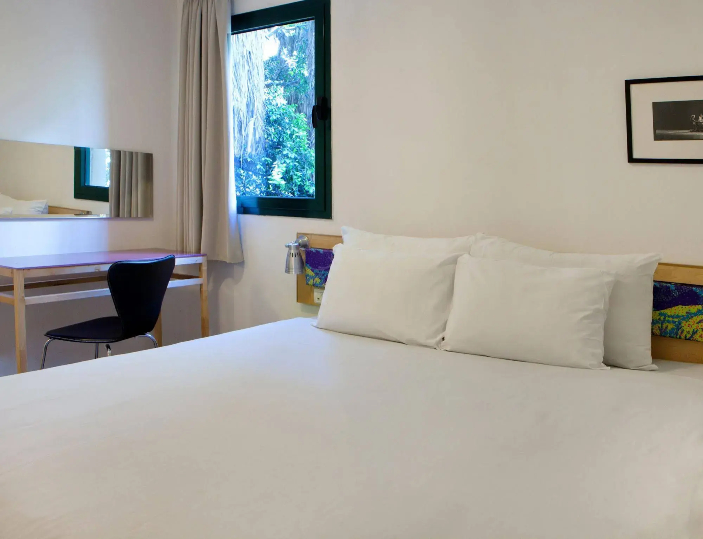 The Diaghilev - Live Art Boutique Hotel