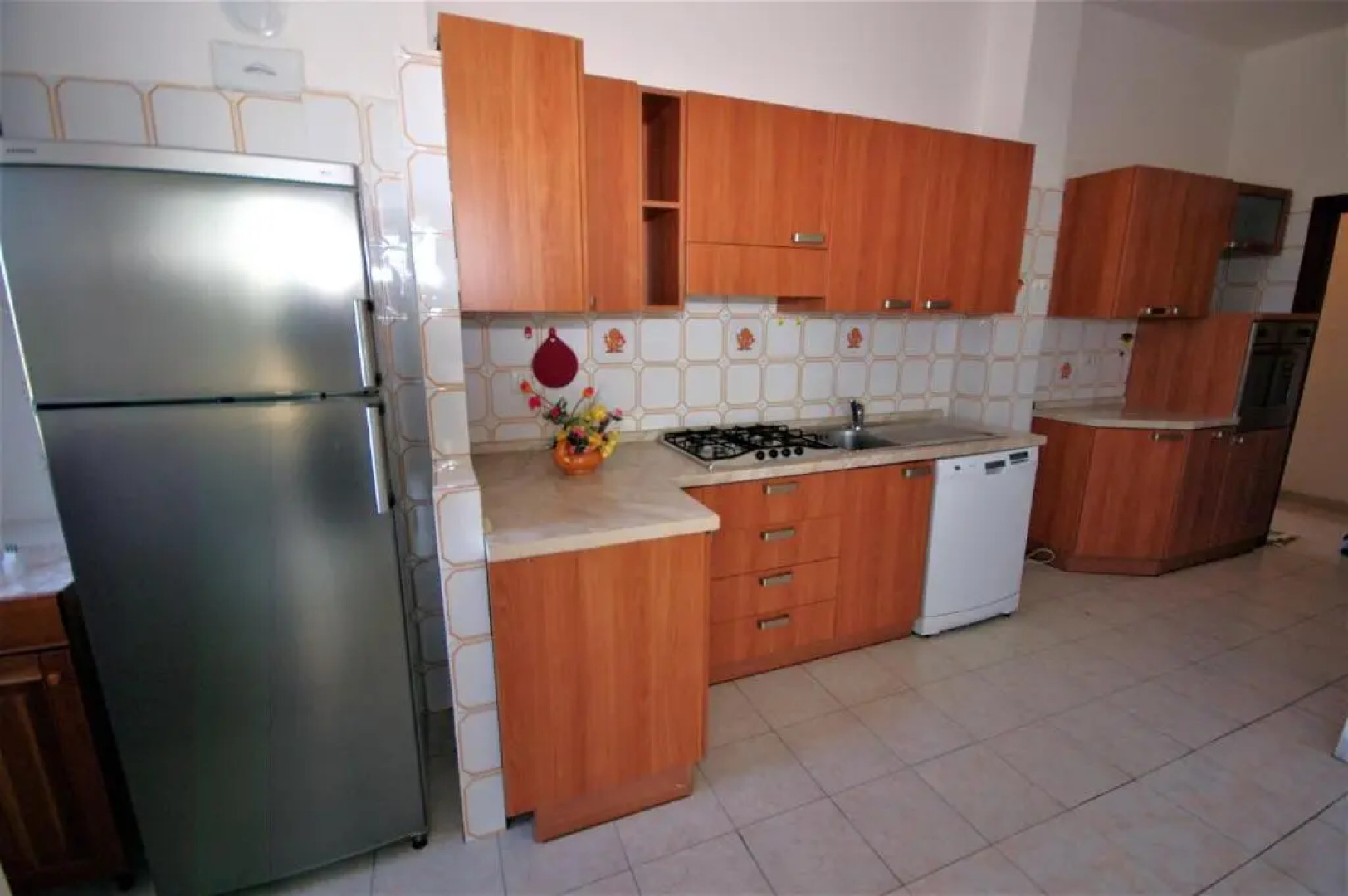 ELENA ATTICO con TERRAZZA, SOLARIUM VISTA MARE e piscina condominiale