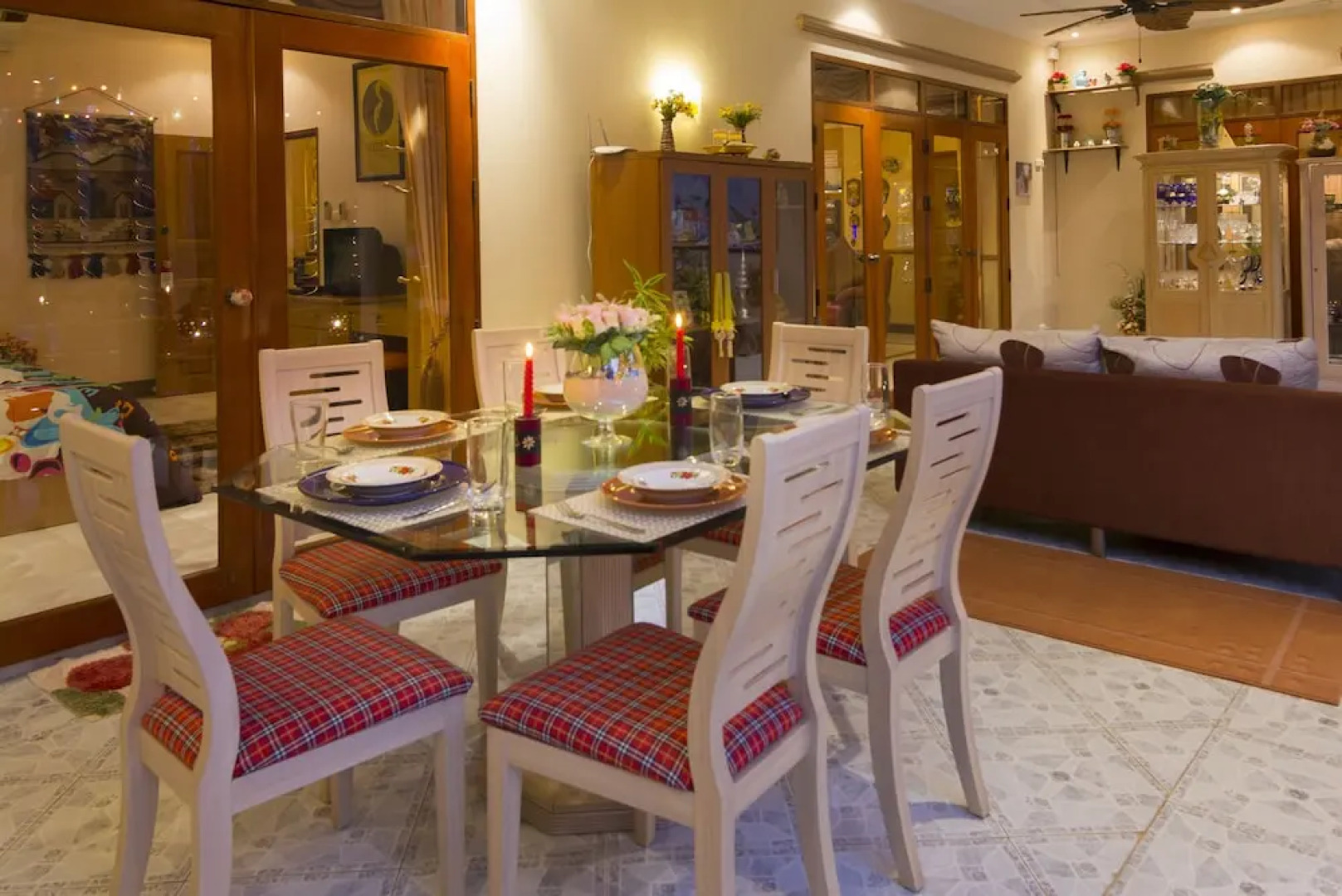 Relaxing Palm Pool Villa