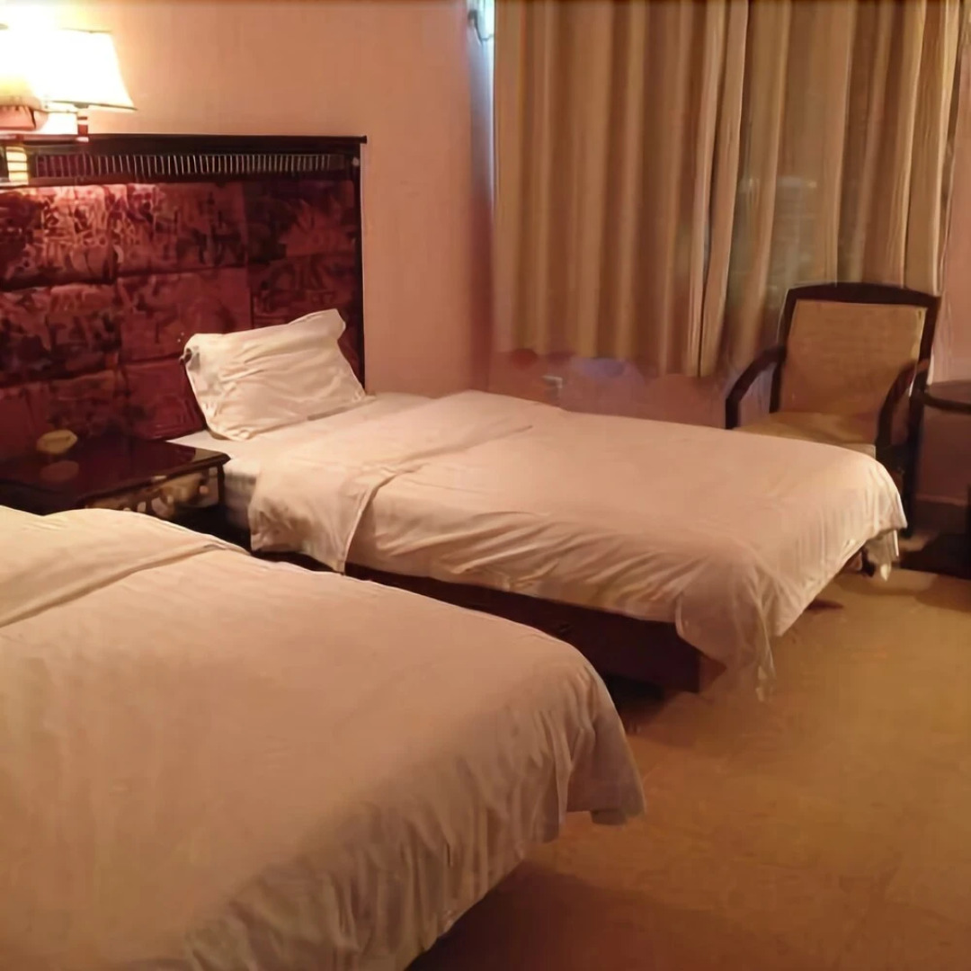 Yunfu Xinxing Lido Hotel