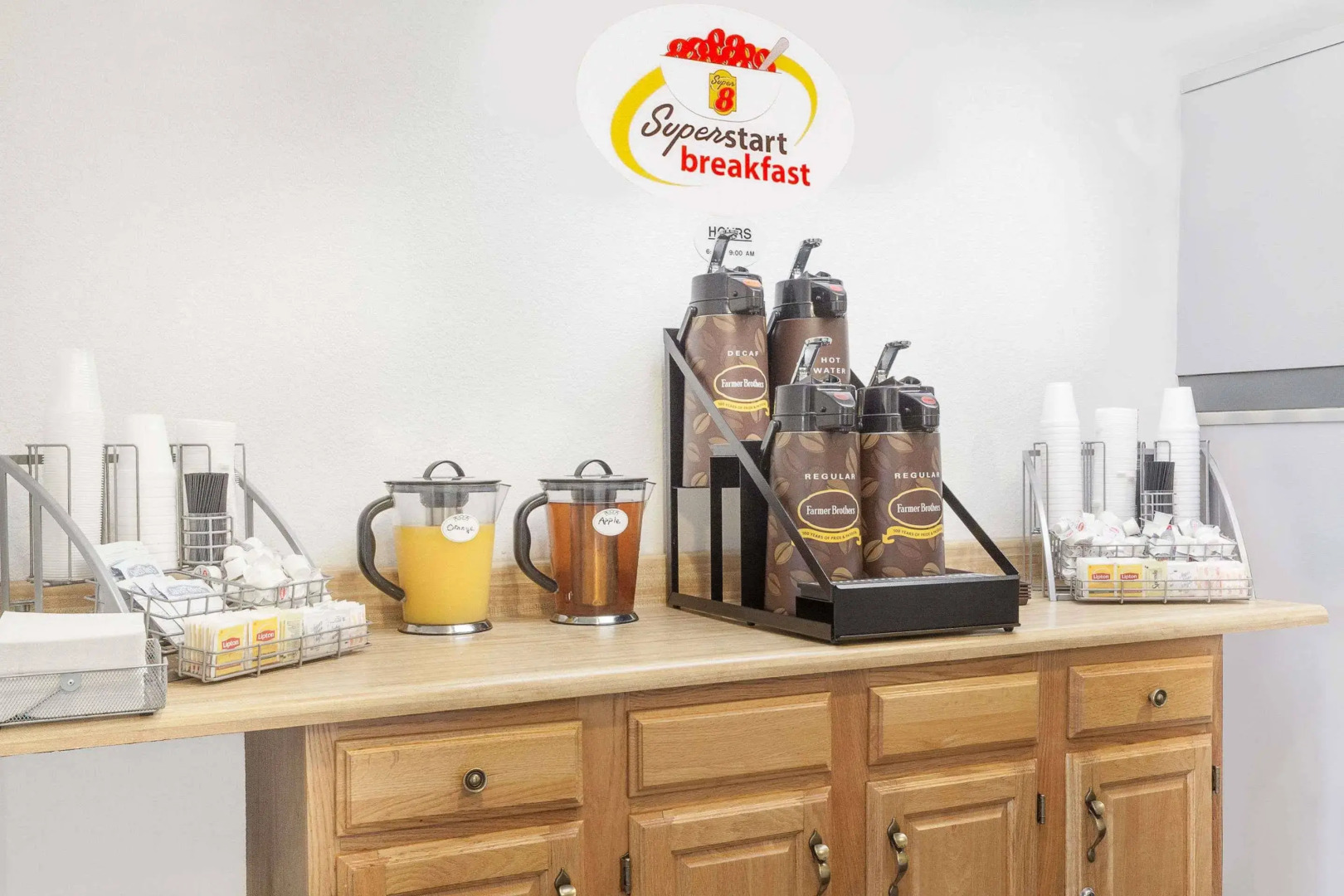 Red Roof Inn Queensbury