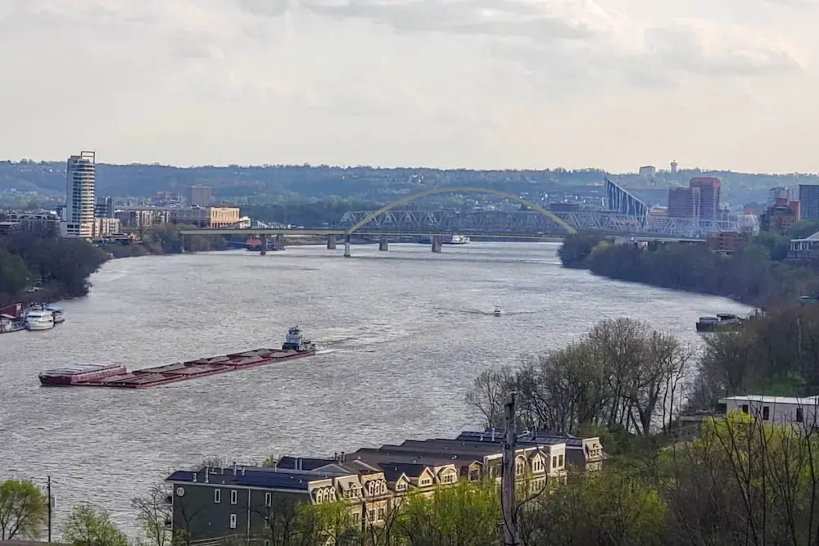 Queen City Home w/ Ohio River View - 3 Mi to Dtwn!