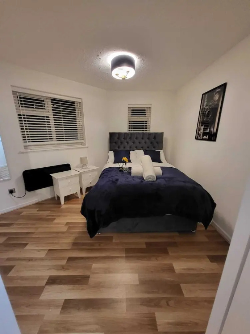 Lovely 2-bed Apartment in Grays
