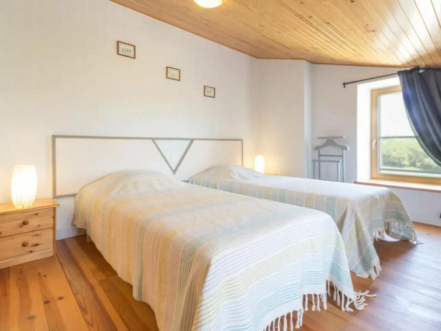 Gîte Le Loroux-Bottereau, 4 pièces, 6 personnes - FR-1-306-800