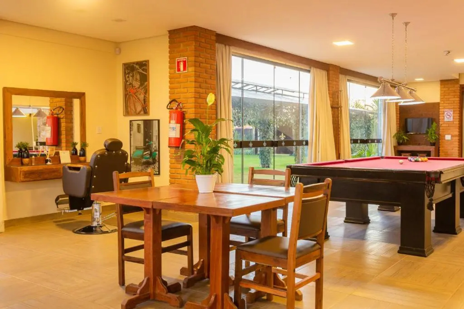 Hotel Imperium Village