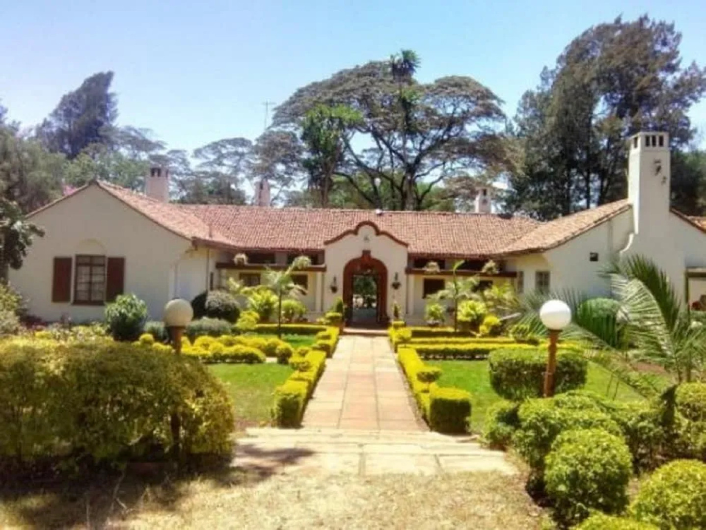 Ack St. Julian's Centre