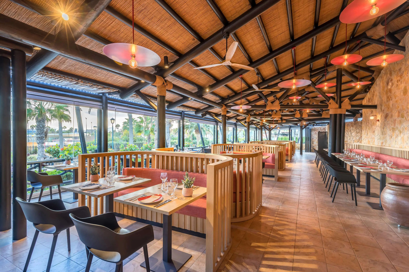 Barceló Castillo Royal Level