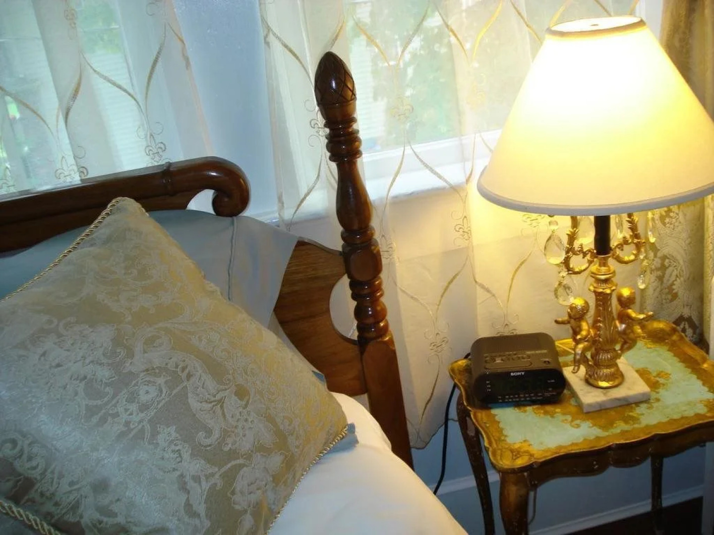 Clayburn Village Bed and Breakfast