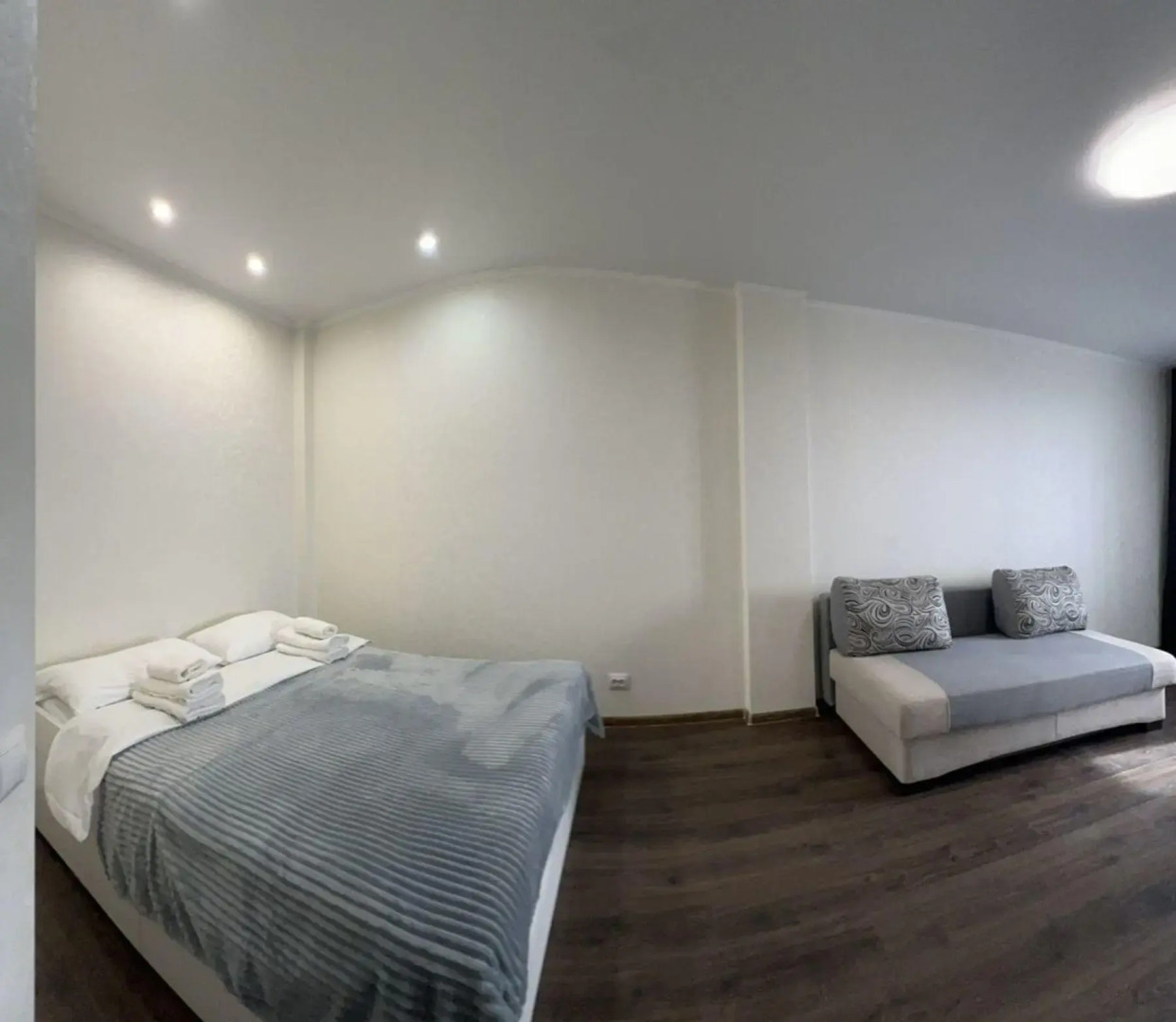 Апартаменты на улице Дуки 77