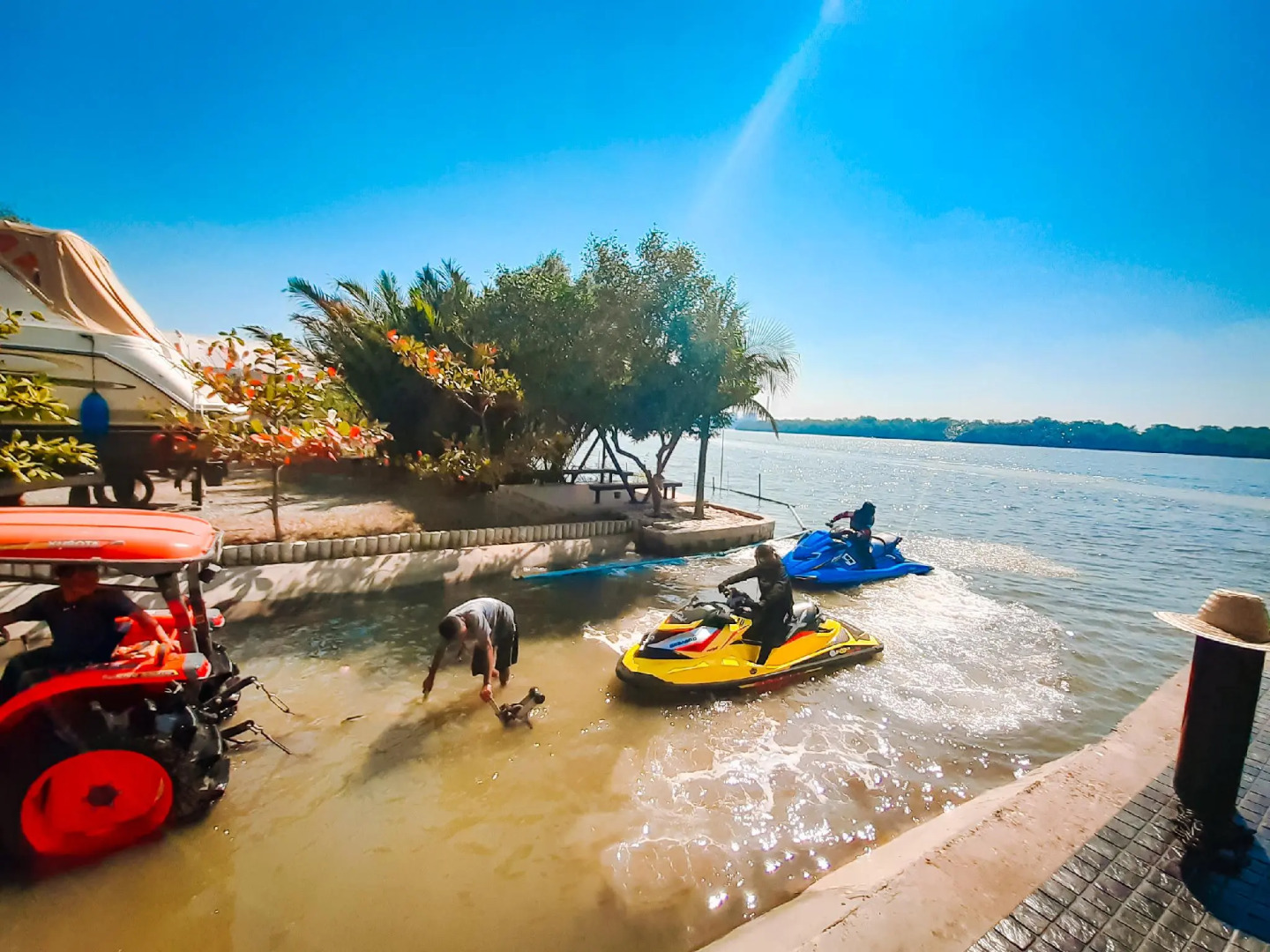 Bangpakong Boat Club