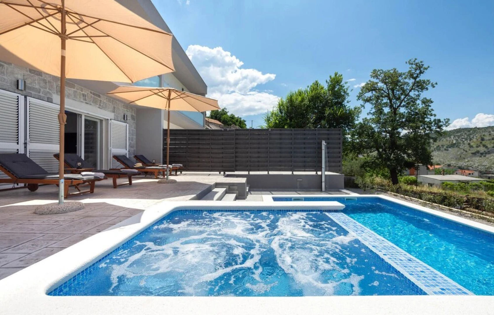 Amazing Home in Srinjine With Outdoor Swimming Pool, Wifi and 4 Bedrooms