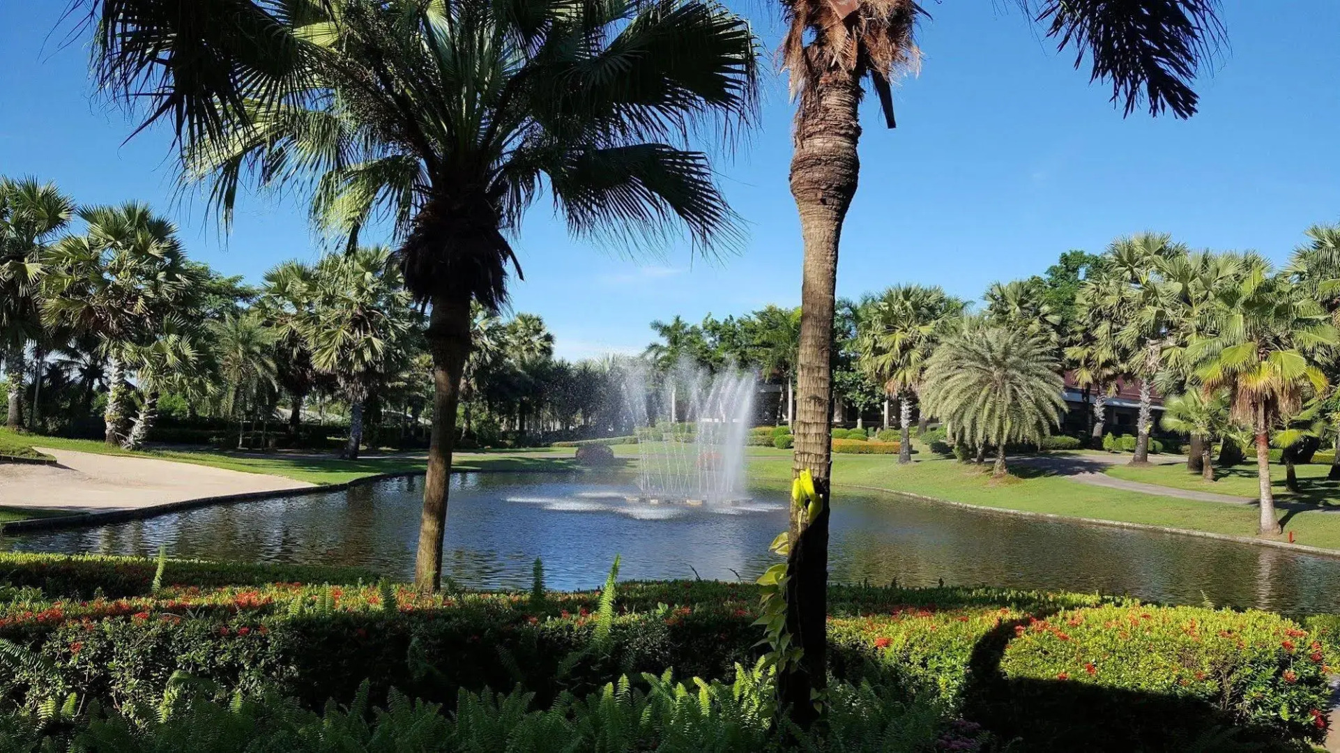 Suwan Golf and Country Club