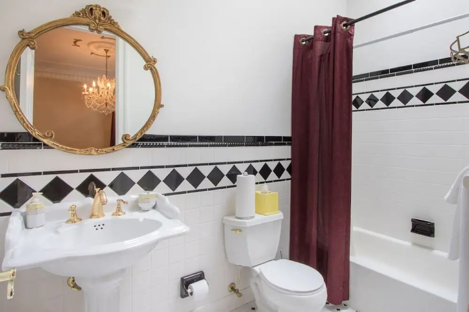 Rosewood Manor Bed & Breakfast