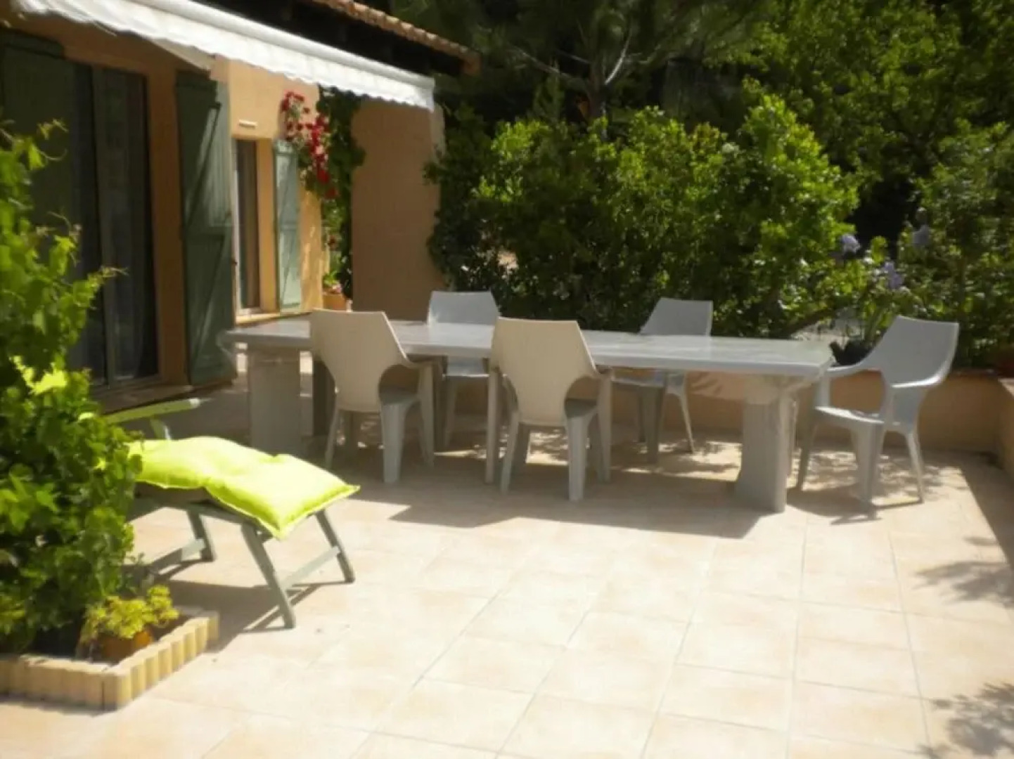 Villa With 4 Bedrooms In Trets, With Wonderful Mountain View, Private Pool, Furnished Garden - 32 Km From The Beach