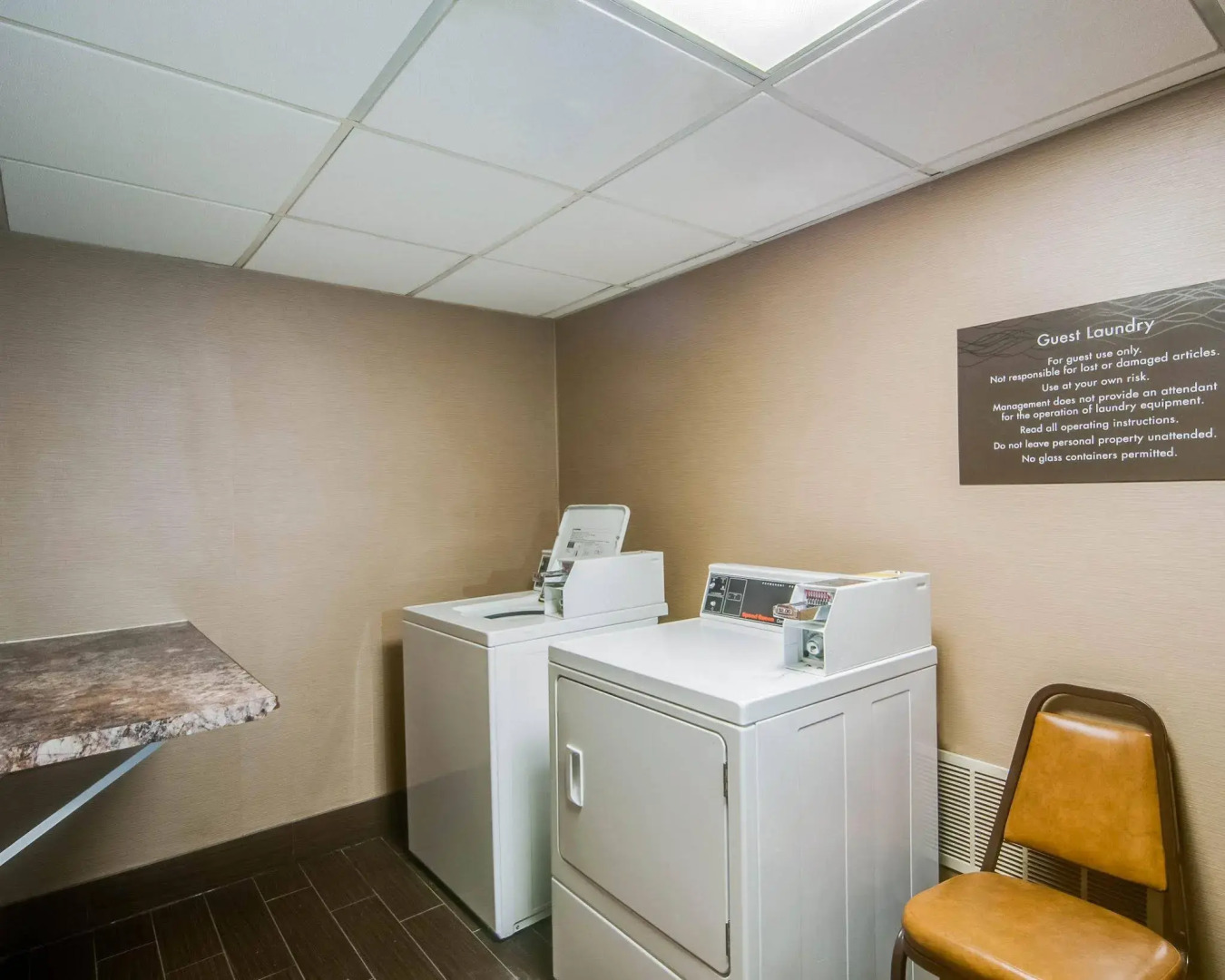 Comfort Inn & Suites Raphine - Lexington near I-81 and I-64