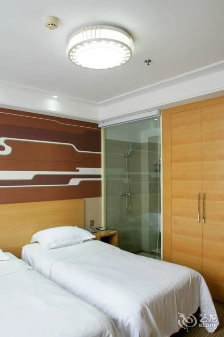 Yantai Tonghui Hotel