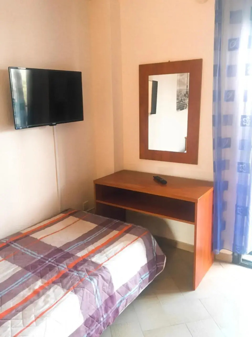 Penny's Holiday Studio