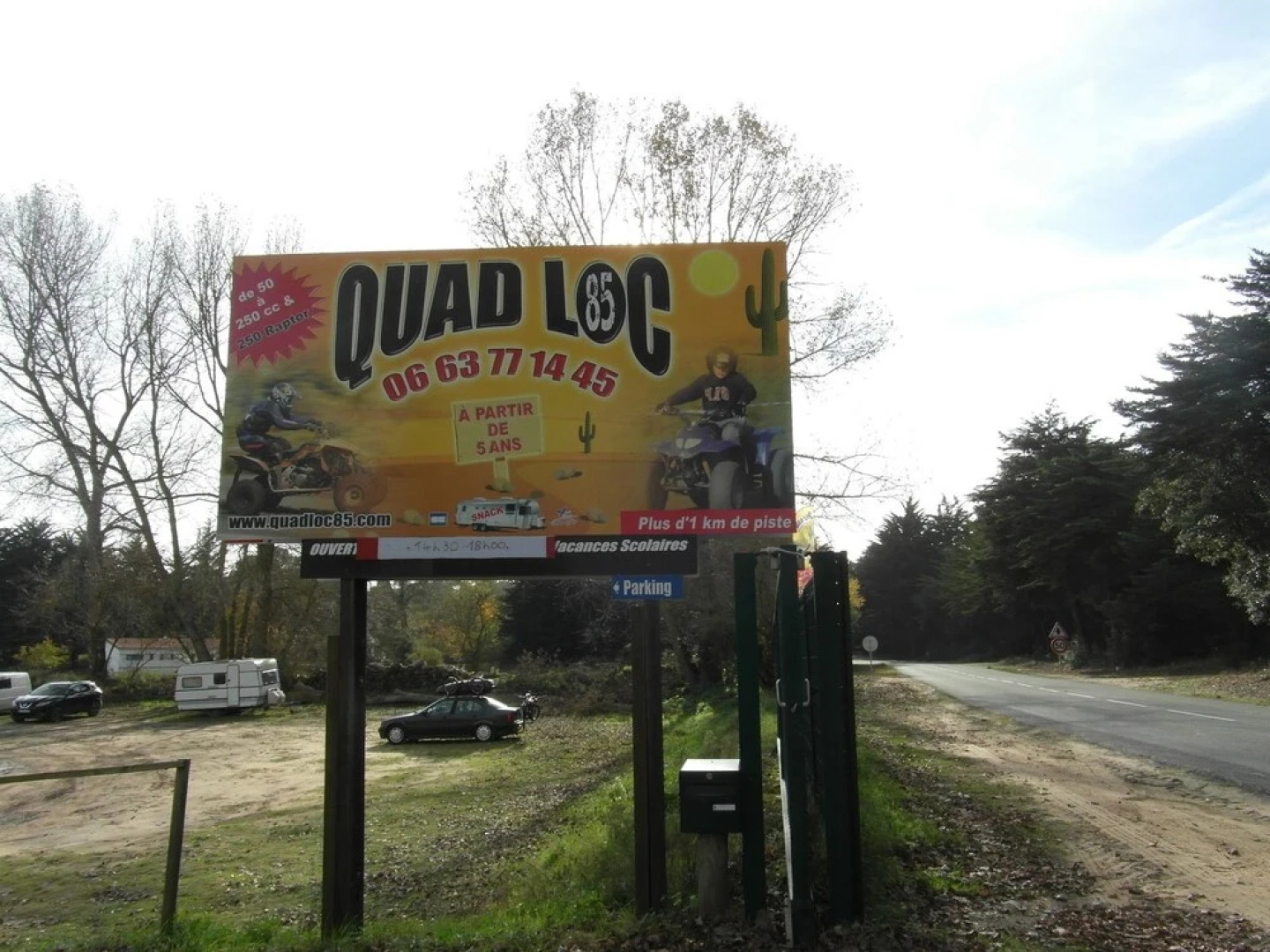 Bungalow With 3 Bedrooms in Saint-jean-de-monts, With Pool Access, Fur