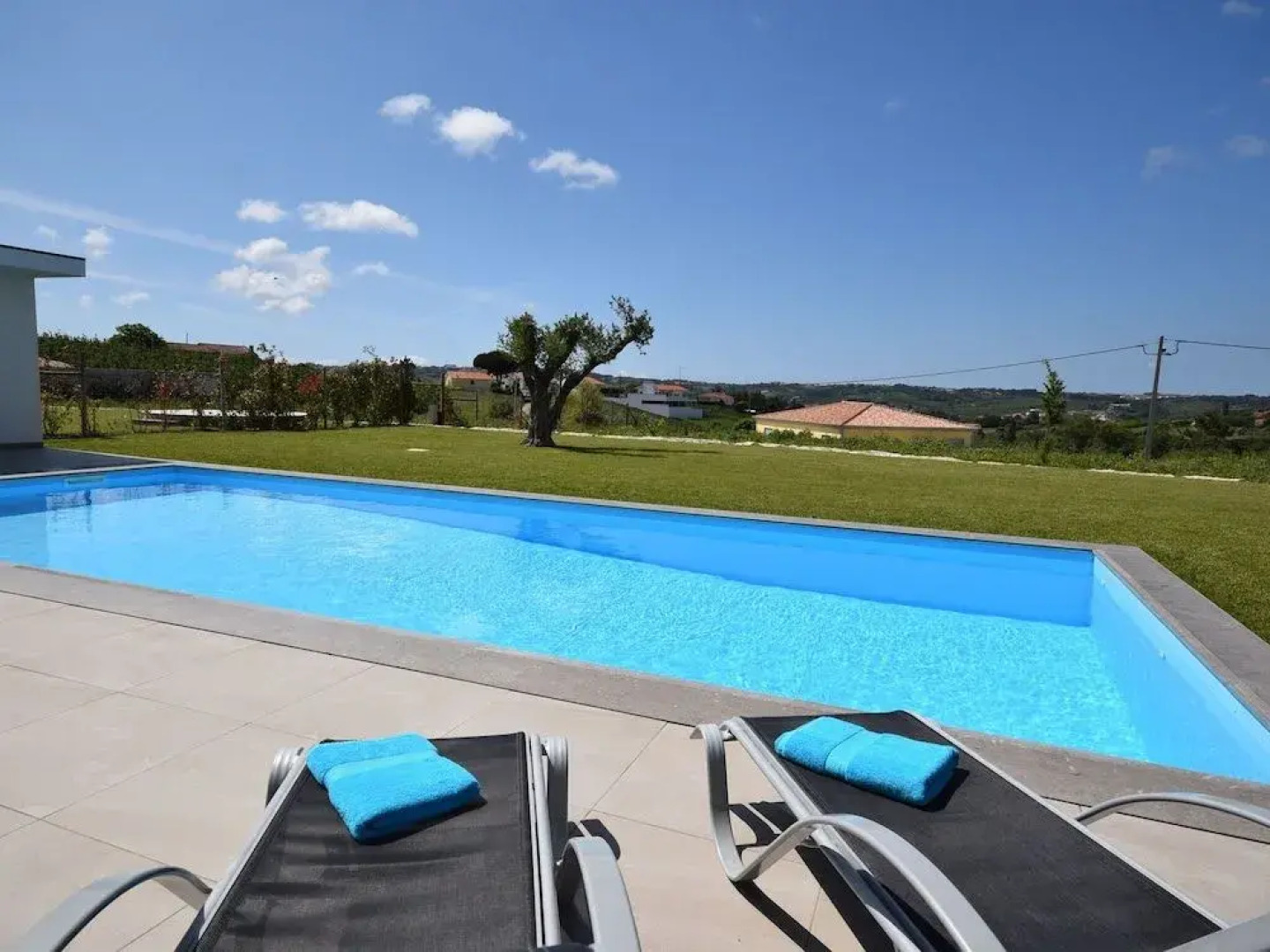 Villa in Alcobaca With Private Pool