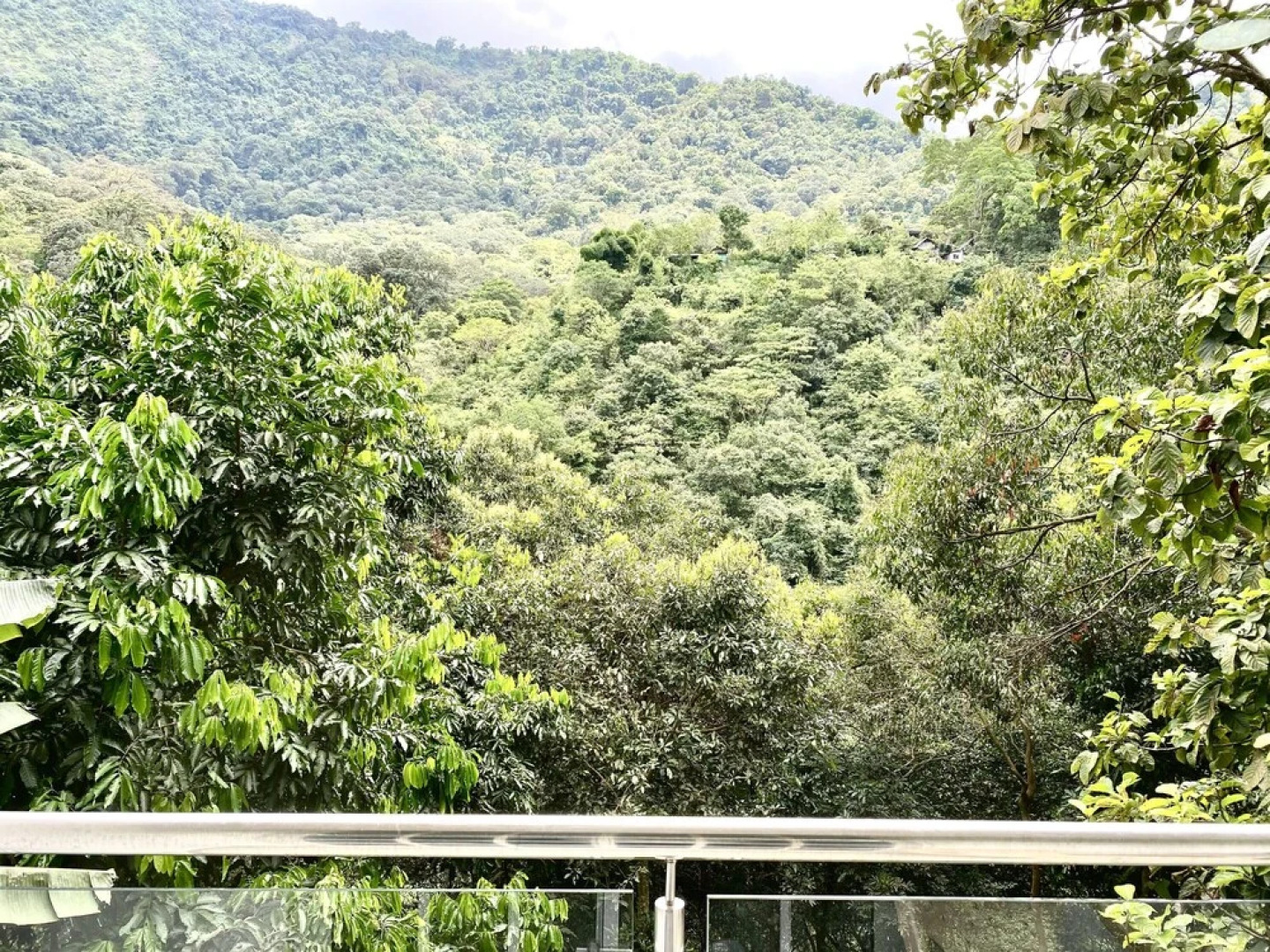 Montes De Beraka - Adults Only