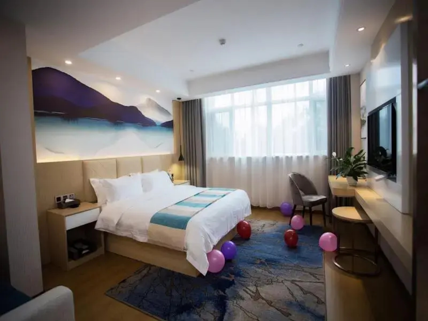 VX Hotel (Heze Dingtao District Taoyi Road)