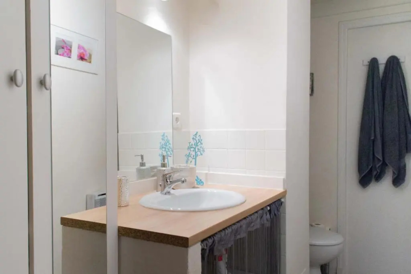 Appartement type loft dans le centre de Roussillon