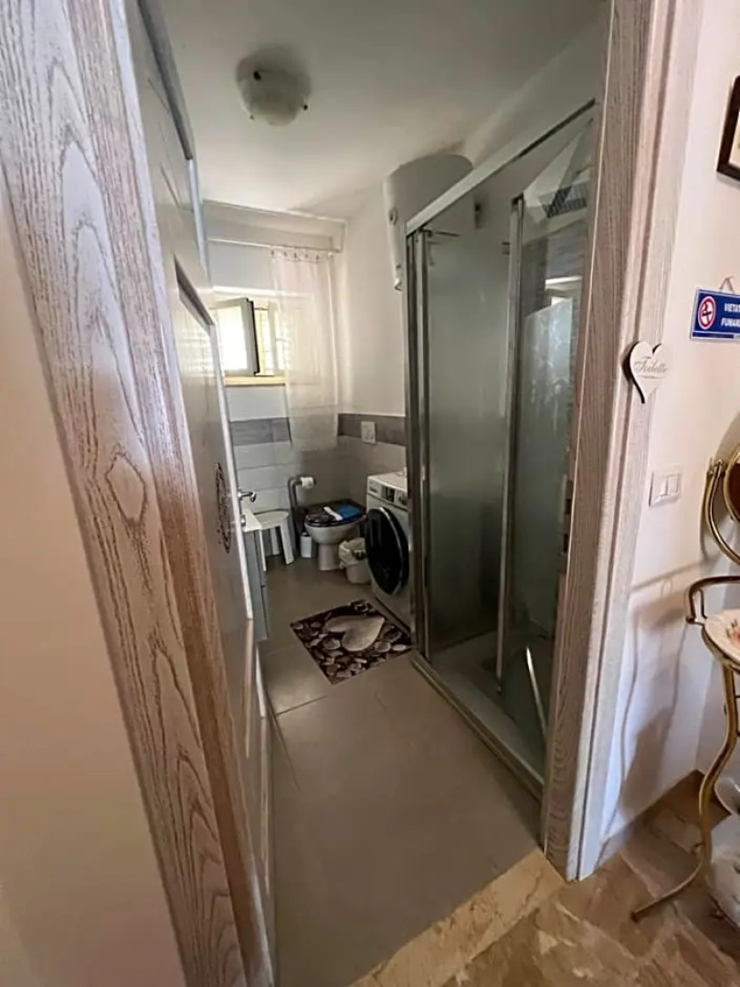 The Arches House IUN F1092