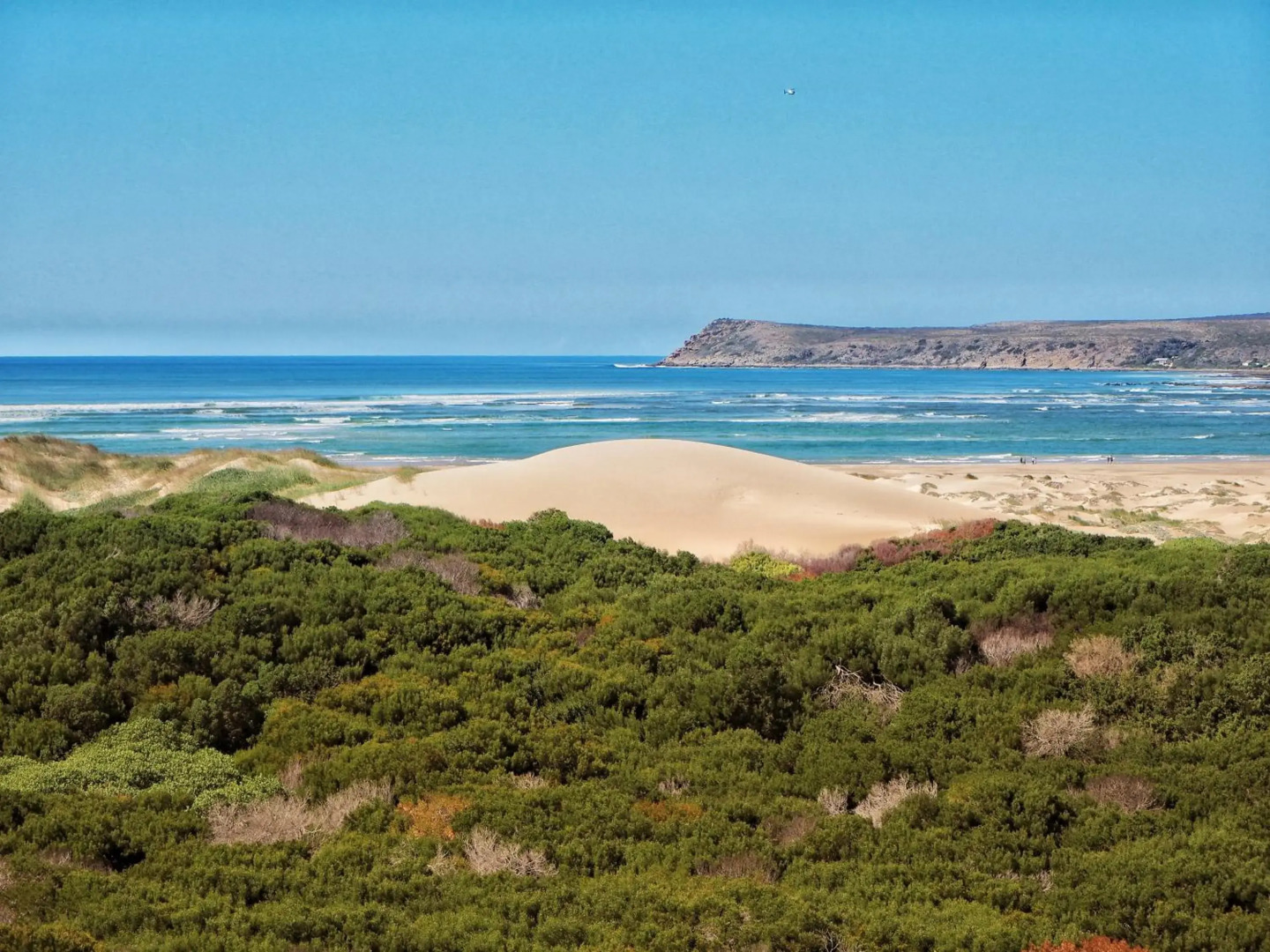 Pole Pole holiday home