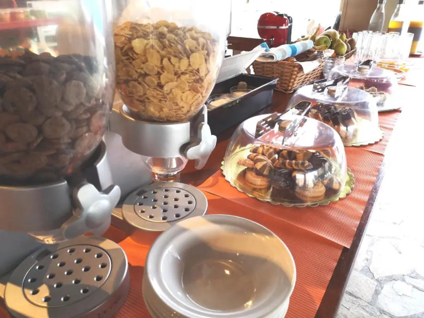 Elli Marina Studios and Apartments