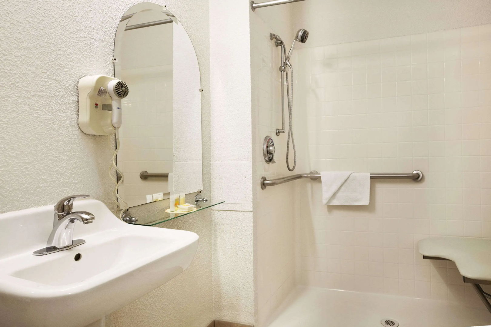 Days Inn Oceanside