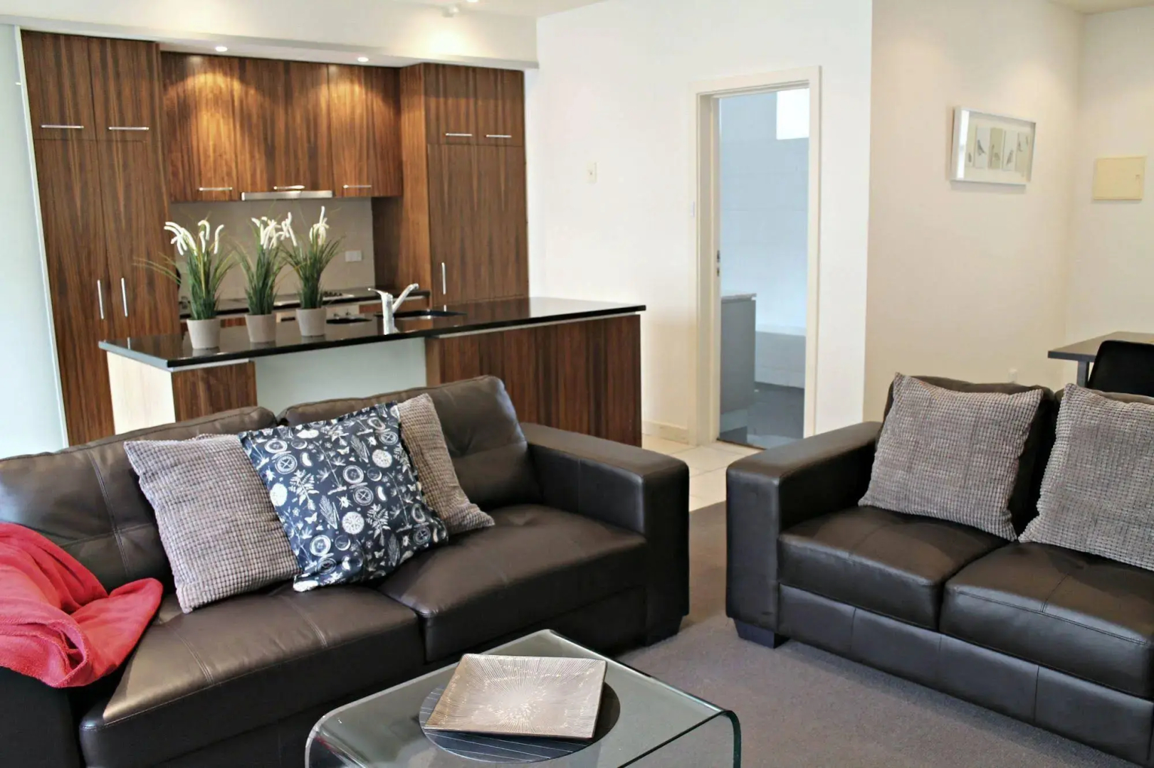 Specialty Accommodation – Adelaide Dress Circle Apartments