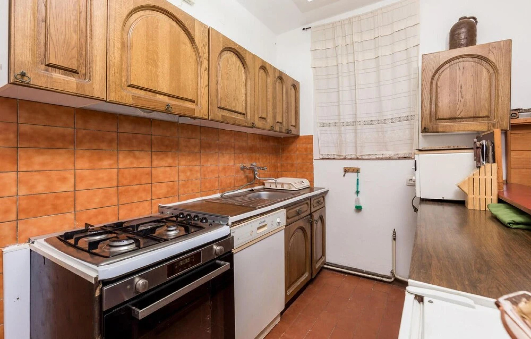 Awesome Home in Fuzine With Wifi and 5 Bedrooms