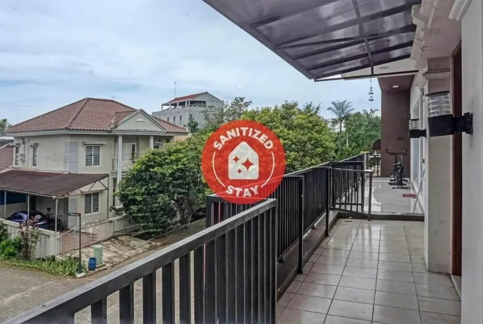 OYO 91849 Karawaci Taman Permata 5