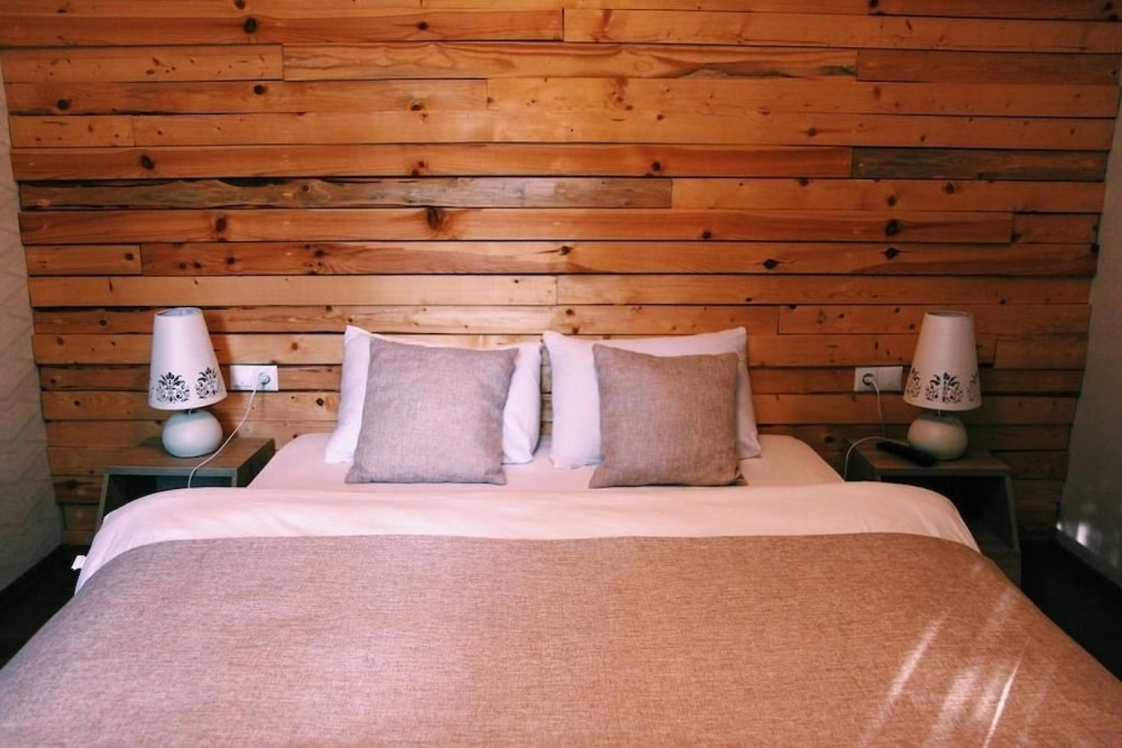 Отель «Вишневый сад»