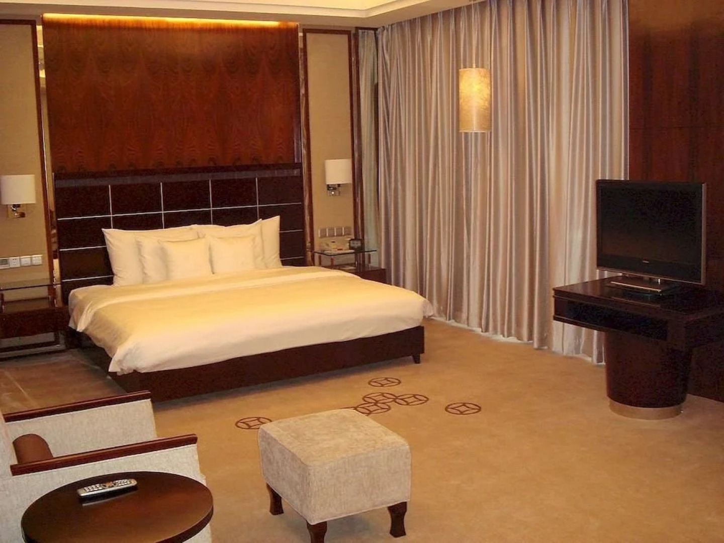 Jincheng Haoxiang Jinnian Hotel