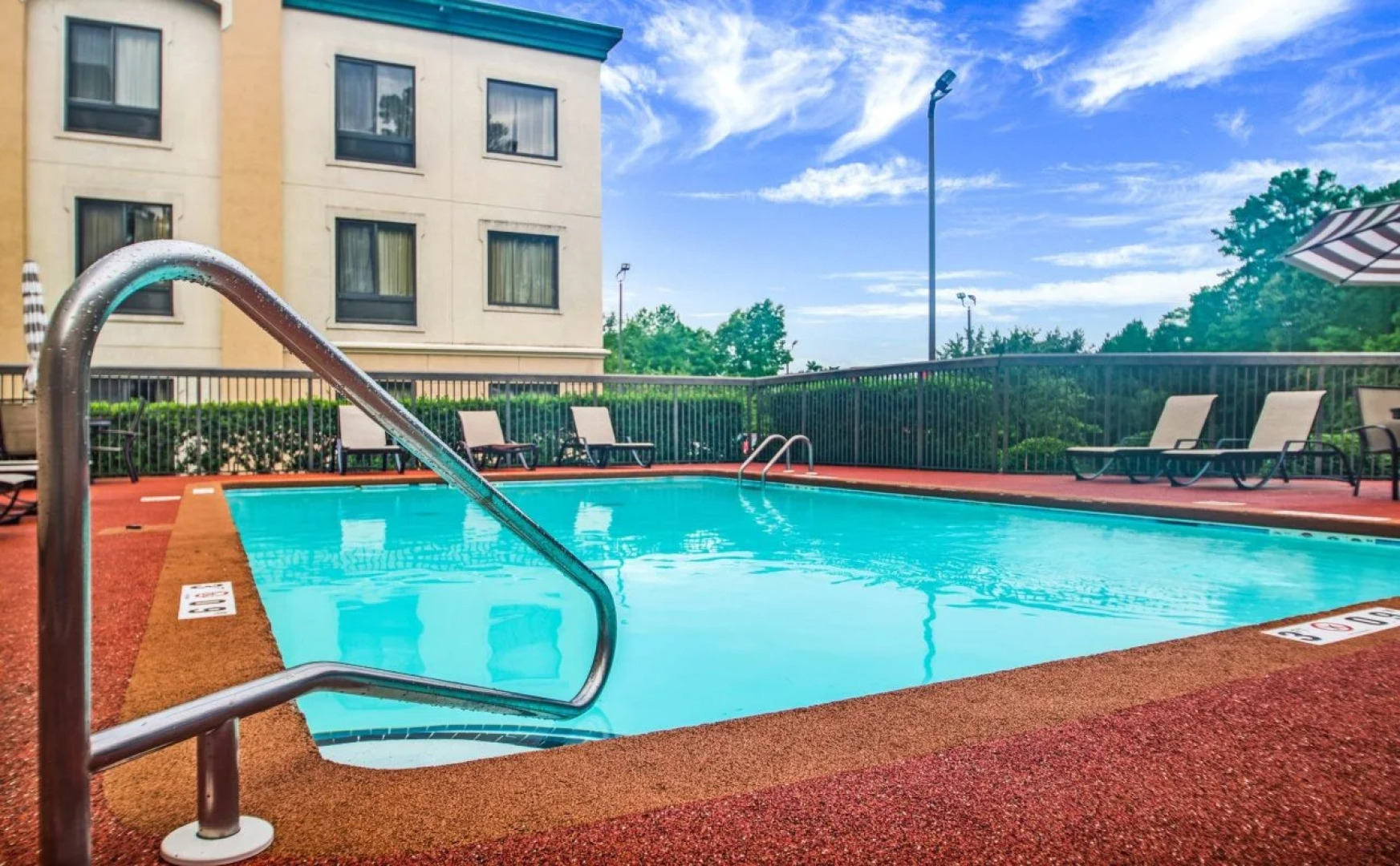 Four Points by Sheraton Fayetteville Fort Bragg