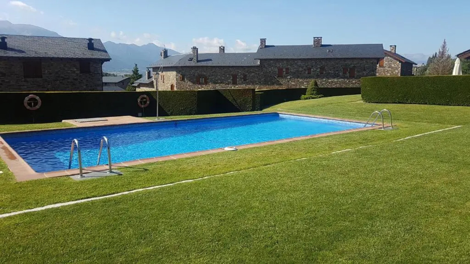 Casa en Bolvir, jardin y piscina
