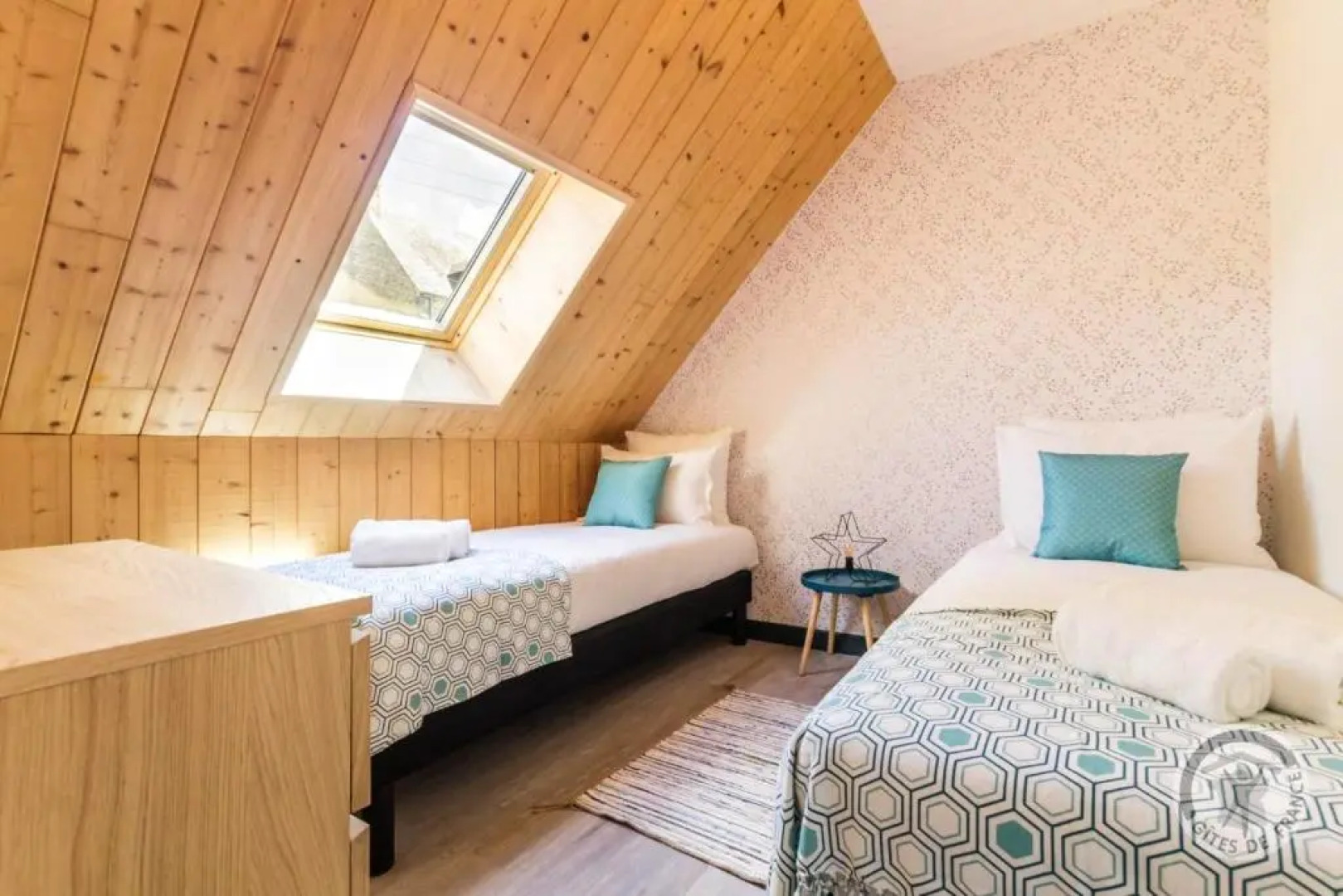 Maison de 2 chambres avec piscine partagee jardin clos et wifi a Pontorson