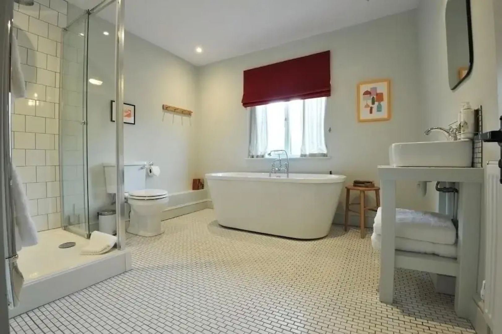 Bel & The Dragon Cookham