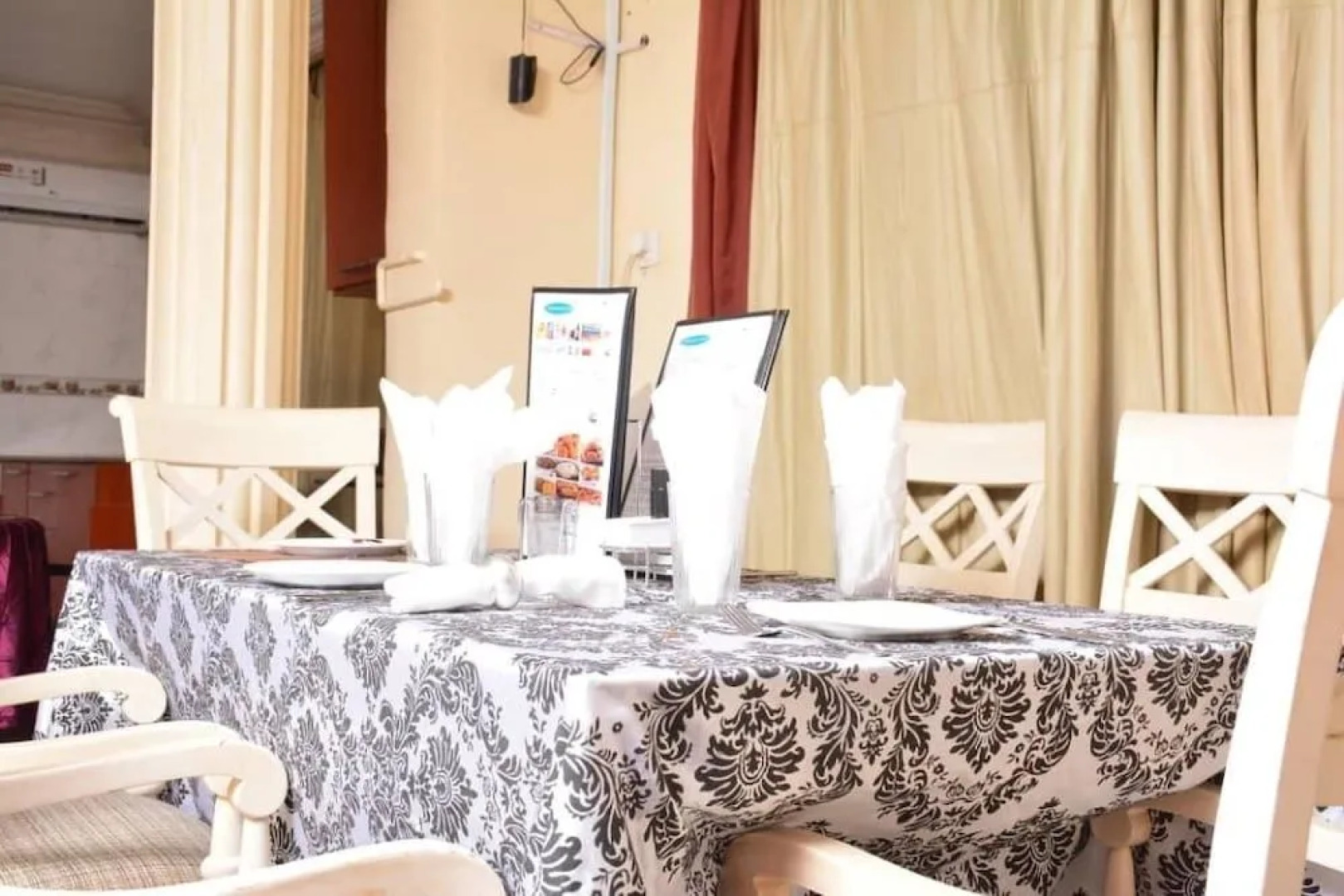 Princess Paradise Suites