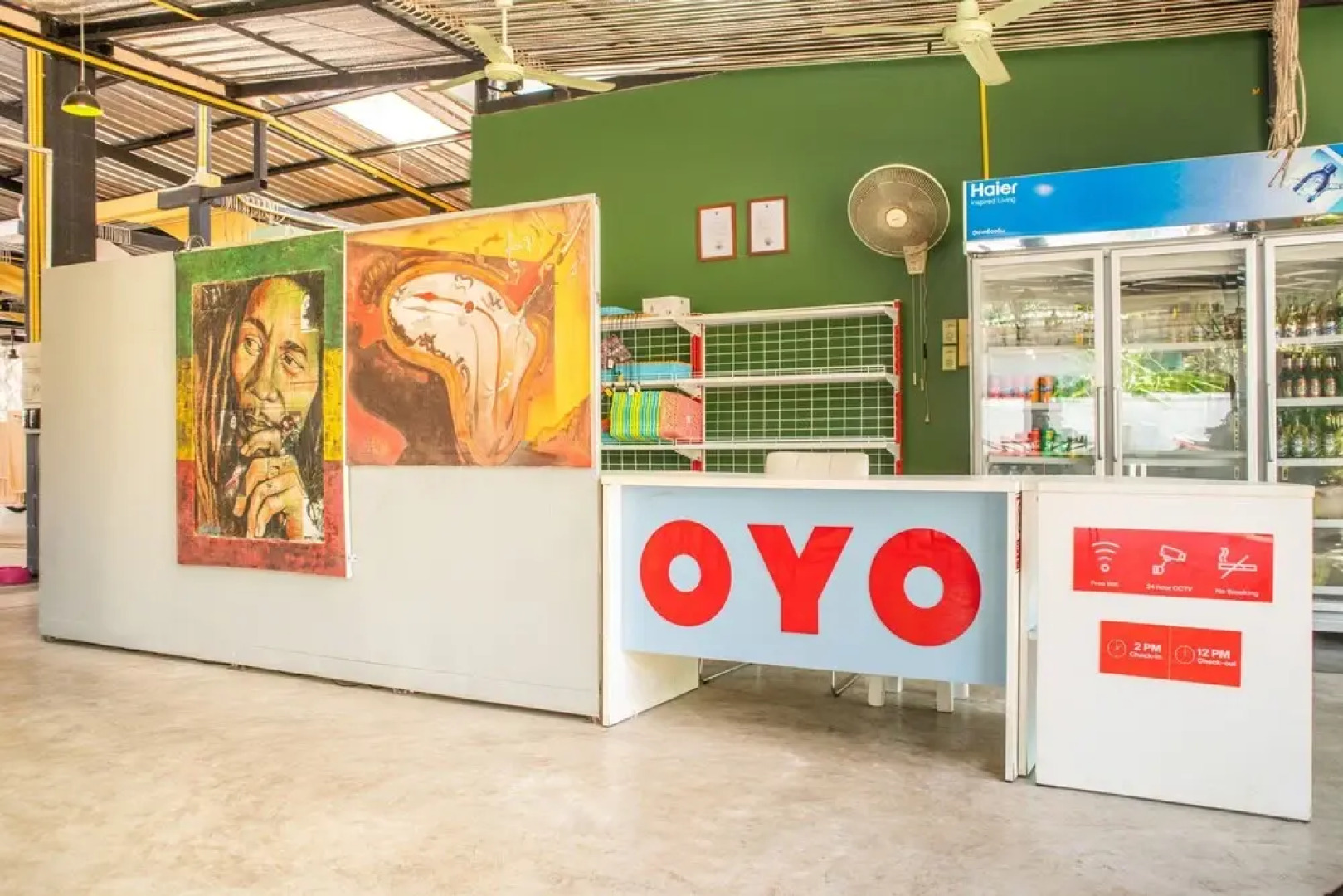 OYO 617 Tira Hostel chalong Phuket