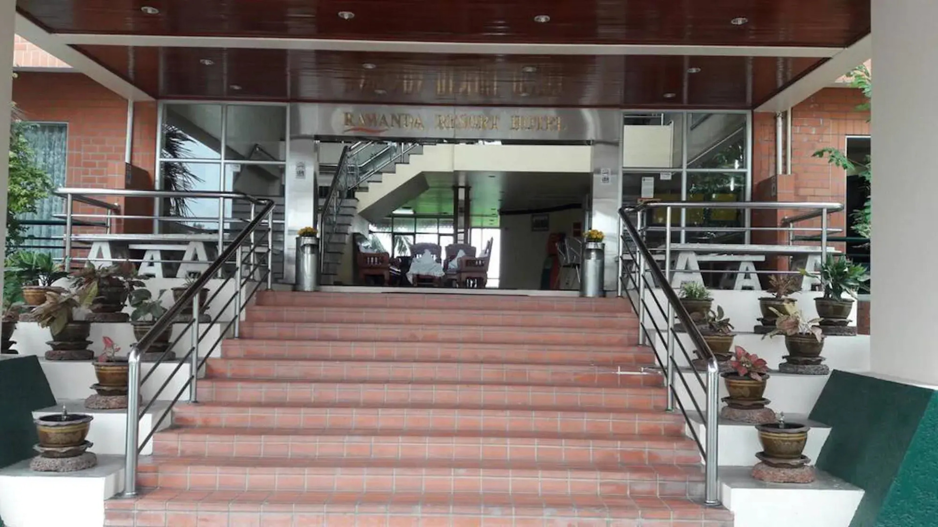 Rawanda Resort Hotel