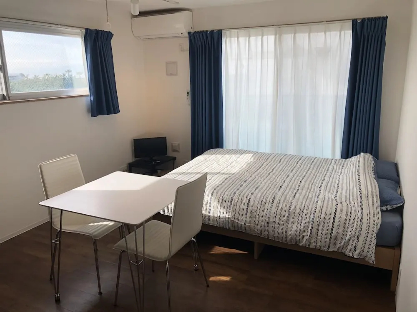 Bart Inn Kugenuma Resort