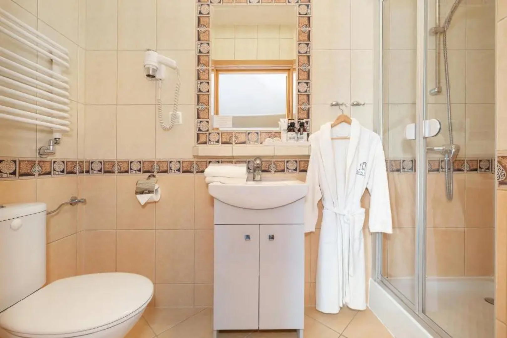 Villa Hoff Wellness & SPA Hotel